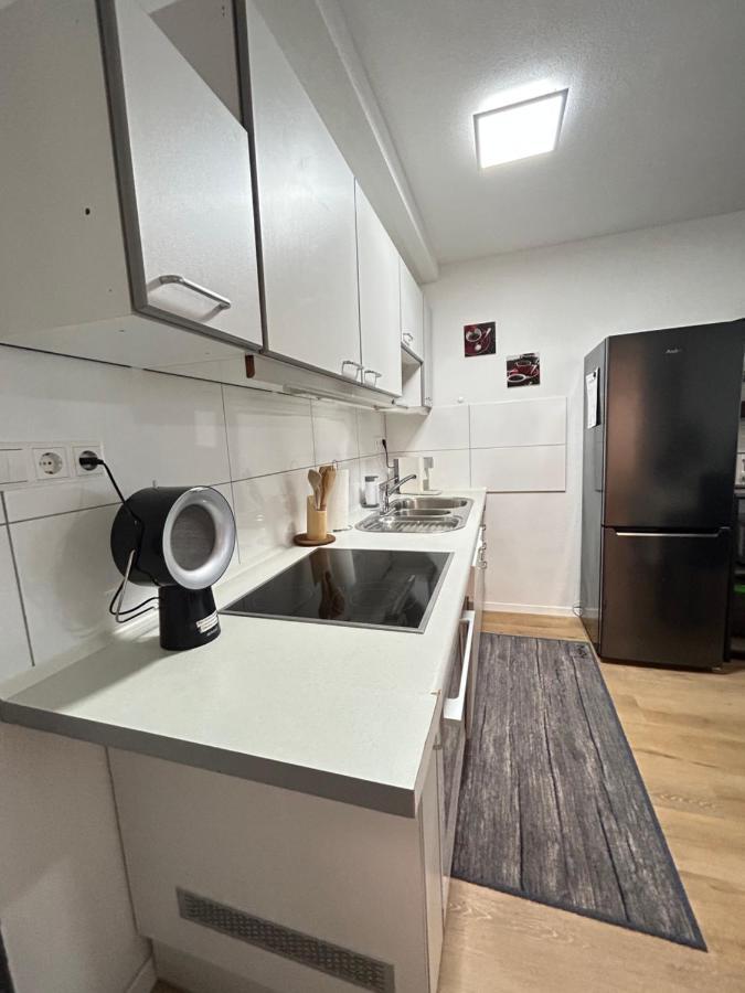Souterrainwohnung - Remseck Am Neckar Buitenkant foto